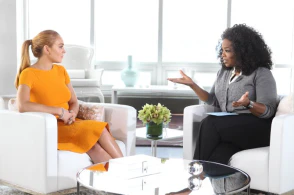 Oprah Winfrey interviewant Lindsay Lohan